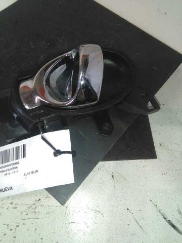 NISSAN 80671BA61A Manija interior izquierda delantera/trasera de puerta comprar Pamplona