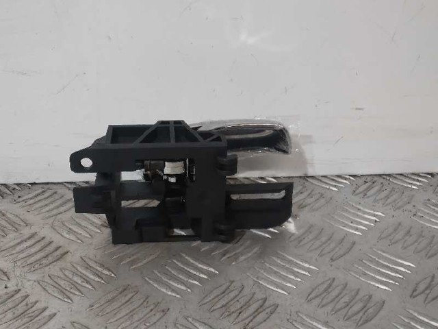 80671JD000 NISSAN Manija interior de puerta delantera izquierda comprar Madrid