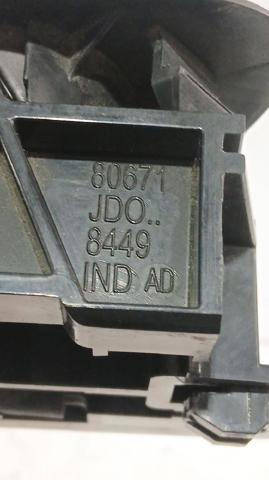 80671JD00E Manija interior de puerta delantera izquierda comprar Almería