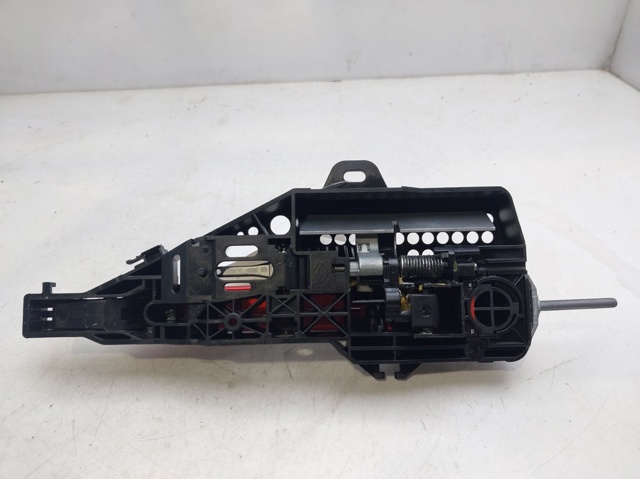 806B04979R RENAULT Manija exterior de puerta delantera comprar Alcalá