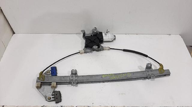Elevalunas eléctrico Nissan Almera II (N16)