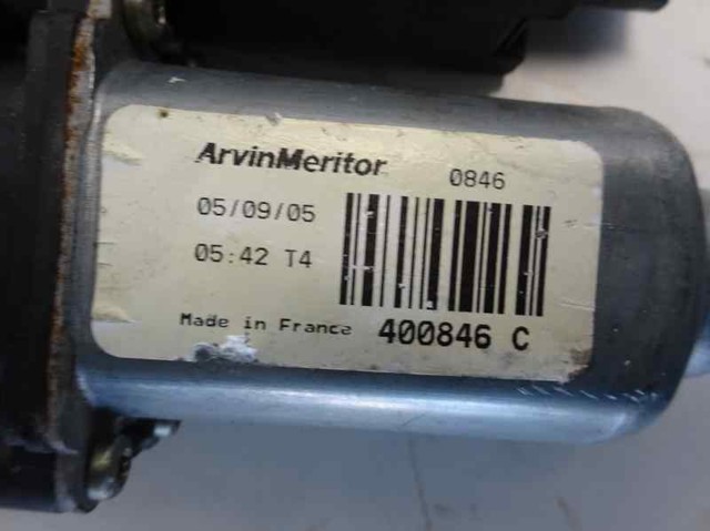 Mecanismo de elevalunas, puerta delantera derecha Nissan Navara D40