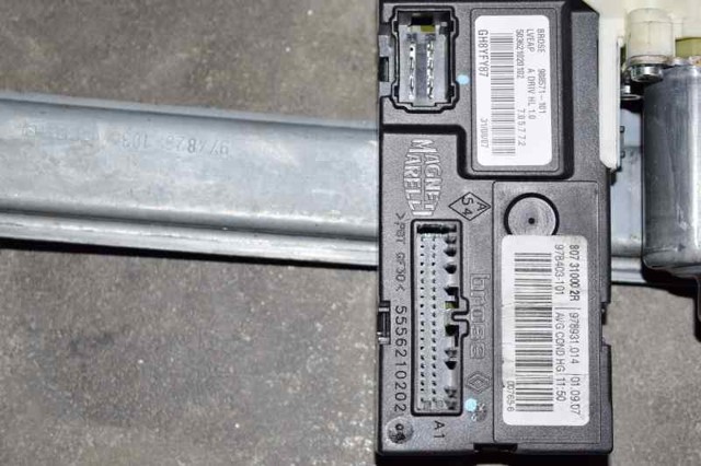 RENAULT 807010002R Mecanismo de elevalunas delantero izquierdo comprar Barcelona