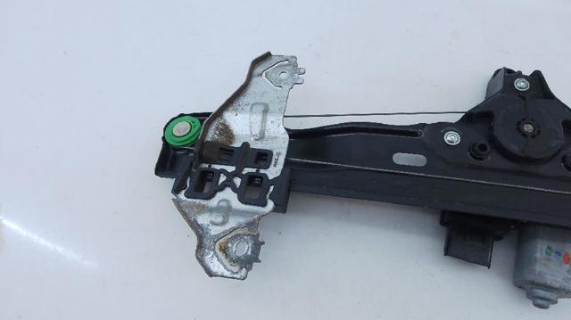 807014EA0C NISSAN Mecanismo de elevalunas de la puerta delantera izquierda  disponible Vigo