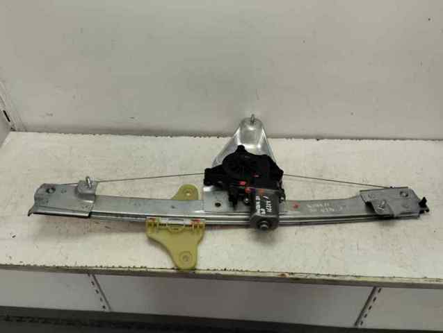 807201952R Mecanismo de elevalunas de la puerta delantera derecha  comprar en Reus