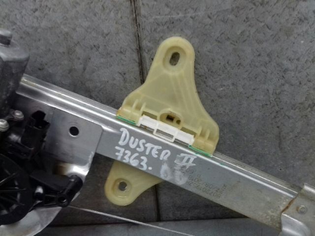 807201952R Mecanismo de elevalunas de la puerta delantera derecha  comprar en Reus