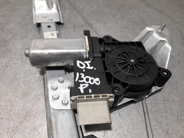807211440R RENAULT Mecanismo de elevalunas de la puerta delantera izquierda  disponible Vigo