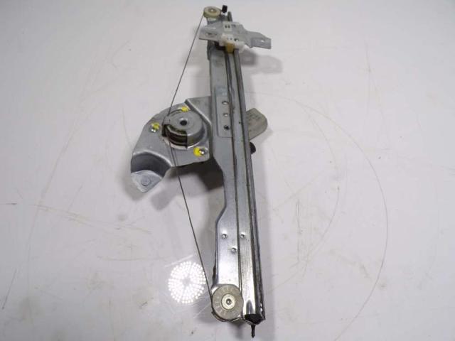 807213506R RENAULT Mecanismo de elevalunas delantero izquierdo  en stock Huelva