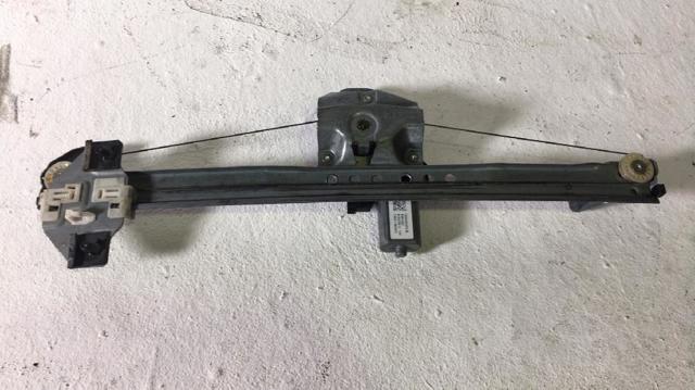 807213915R Mecanismo de elevalunas de la puerta delantera izquierda  disponible Málaga