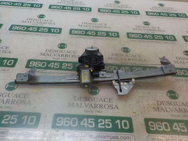 807213915R RENAULT Mecanismo de elevalunas de la puerta delantera izquierda  disponible Ourense