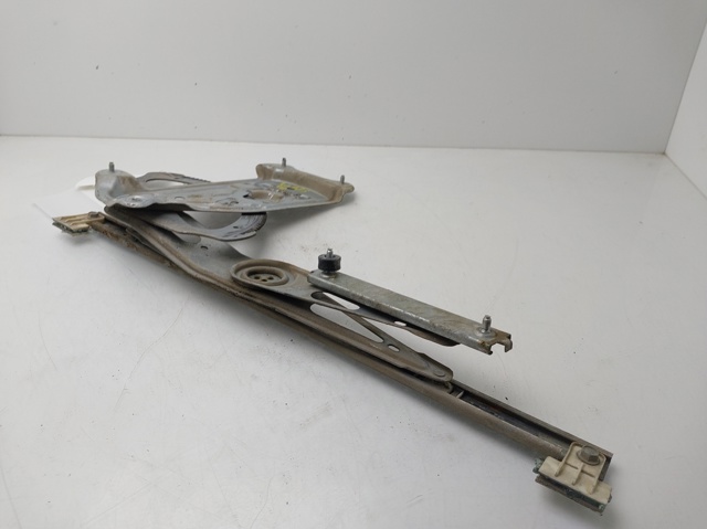 RENAULT 807216718R Mecanismo de elevalunas delantero izquierdo  en stock Valencia