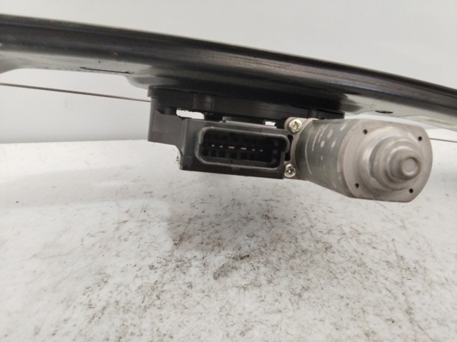 807218568R RENAULT Mecanismo de elevalunas de la puerta delantera izquierda  comprar en Jaén