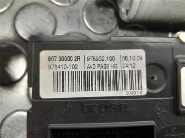 807300002R RENAULT Motor del elevalunas de la puerta delantera derecha comprar Bilbao