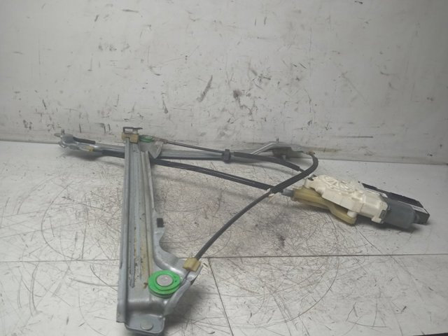 807300002R Motor del elevalunas de la puerta delantera derecha comprar Girona