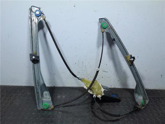 RENAULT 807300002R Motor del elevalunas de la puerta delantera derecha  comprar en Murcia