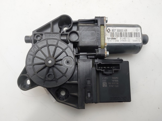 807300004R Motor del elevalunas de la puerta delantera derecha  comprar en Pontevedra