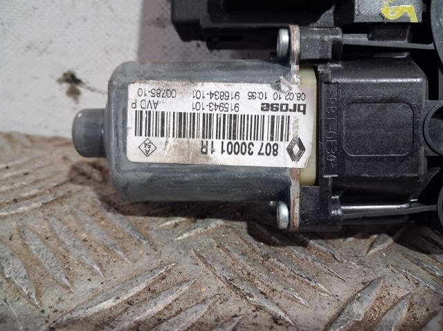 807300011R Mecanismo de elevalunas delantero derecha  en stock Sabadell