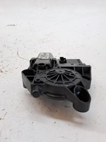 807301396R RENAULT Motor del elevalunas de la puerta delantera derecha  comprar en Jaén