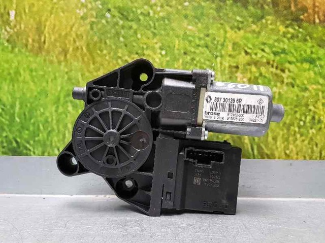 RENAULT 807301396R Motor del elevalunas de la puerta delantera derecha  comprar en Albacete
