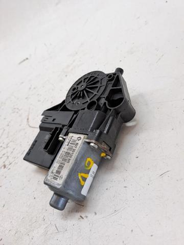 RENAULT 807301396R Motor del elevalunas de la puerta delantera derecha comprar Barcelona