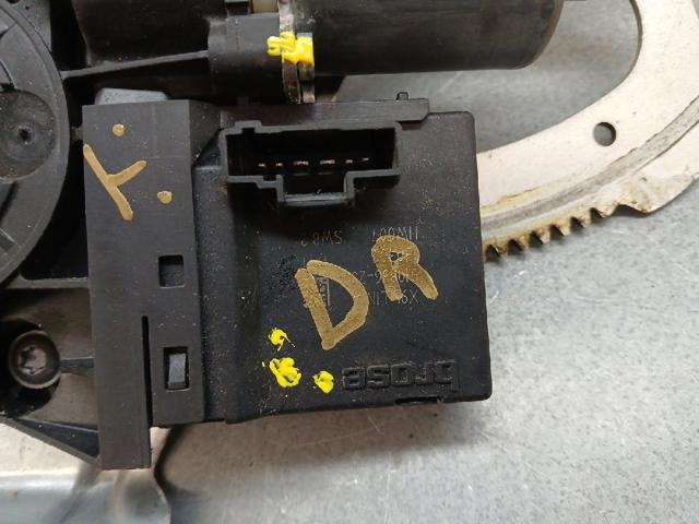 807302741R Motor del elevalunas de la puerta delantera derecha  comprar en Pontevedra