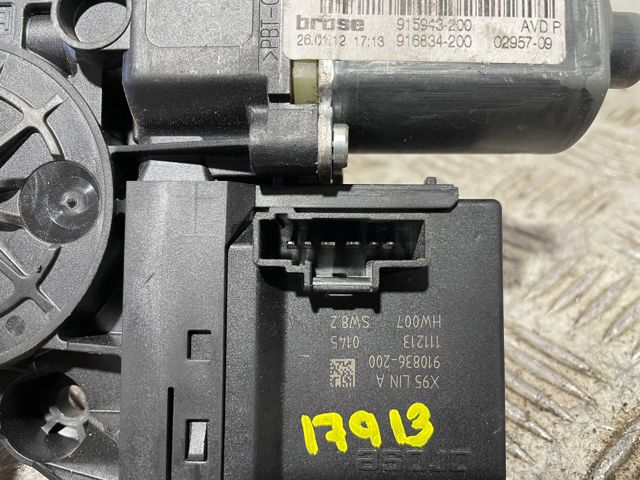 807302741R Motor del elevalunas de la puerta delantera derecha comprar Girona