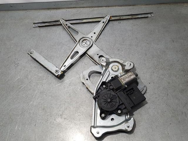 807302741R RENAULT Motor del elevalunas de la puerta delantera derecha  comprar en Lleida