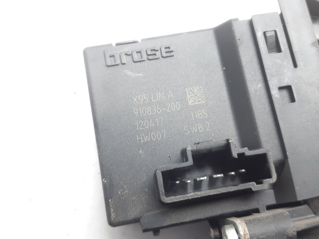 807302741R RENAULT Motor del elevalunas de la puerta delantera derecha comprar Alcalá
