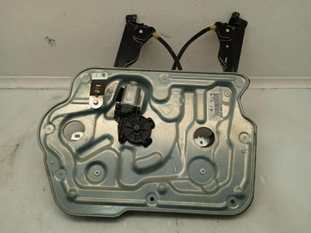 8073089912 NISSAN Motor del elevalunas de la puerta delantera derecha comprar Madrid