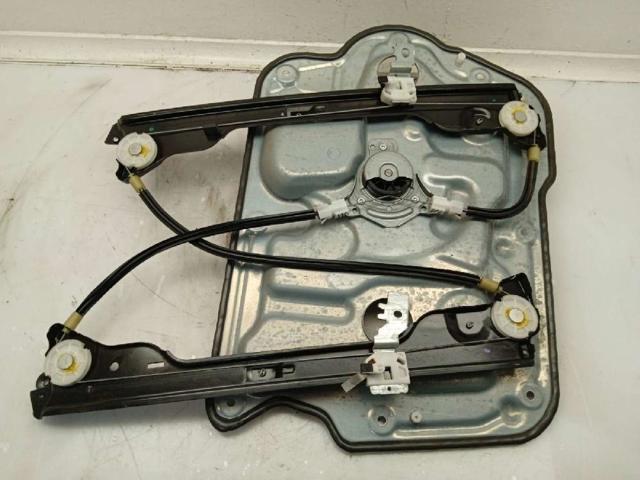 8073089912 NISSAN Motor del elevalunas de la puerta delantera derecha comprar Alcalá