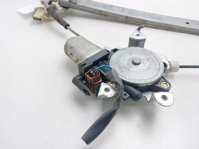NISSAN 8073089913 Motor del elevalunas de la puerta delantera derecha comprar Barcelona
