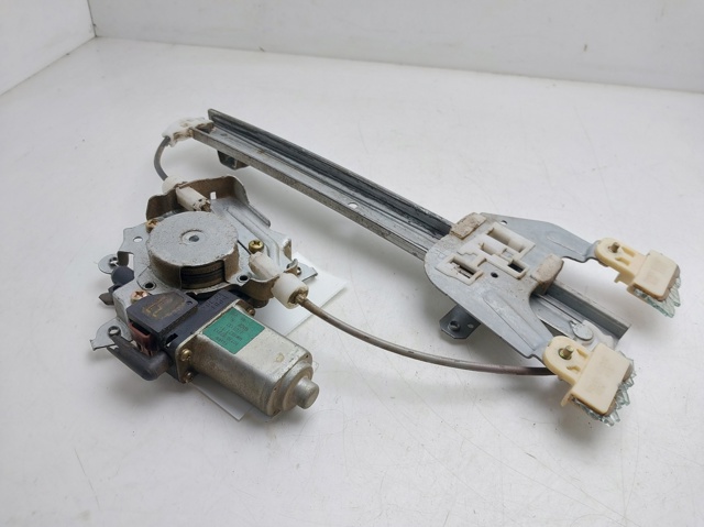 8073089913 NISSAN Motor del elevalunas de la puerta delantera derecha comprar Alcalá