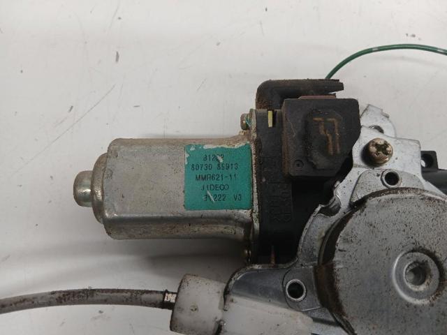 NISSAN 8073089913 Motor del elevalunas de la puerta delantera derecha  en stock Terrassa