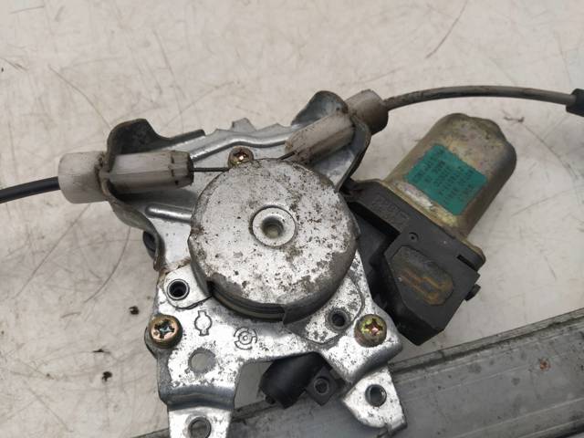 NISSAN 8073089913 Motor del elevalunas de la puerta delantera derecha  disponible Valladolid