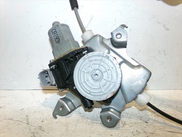 80730JX30C Motor del elevalunas de la puerta delantera derecha  comprar en Pontevedra