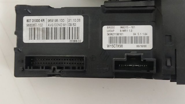807310004R Motor del elevalunas de la puerta trasera izquierda comprar Sevilla