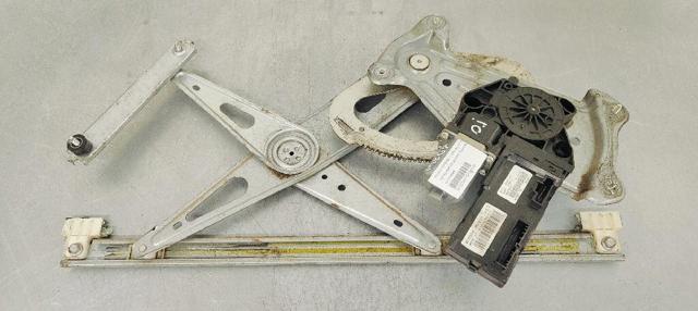 RENAULT 807310004R Motor del elevalunas de la puerta trasera izquierda  en stock Valencia