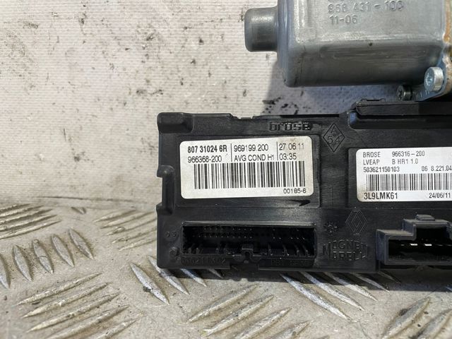 RENAULT 807310246R Motor del elevalunas de la puerta delantera izquierda  comprar en Albacete