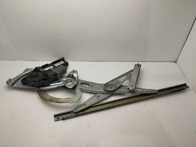 RENAULT 807311050R Motor del elevalunas de la puerta delantera izquierda  comprar en Albacete