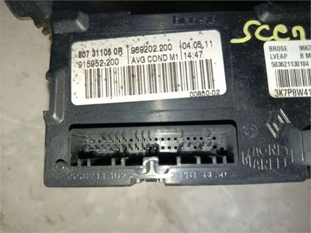 RENAULT 807311050R Motor del elevalunas de la puerta delantera izquierda  comprar en Murcia