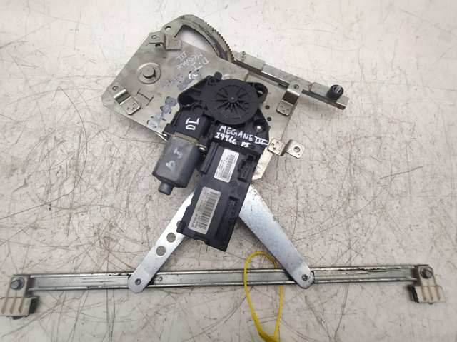 RENAULT 807315510R Motor del elevalunas de la puerta trasera izquierda  comprar en Albacete