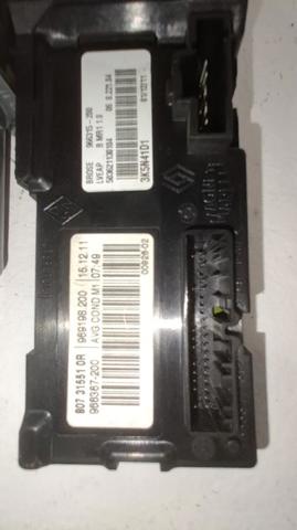 807315510R Motor del elevalunas de la puerta trasera izquierda comprar Sevilla