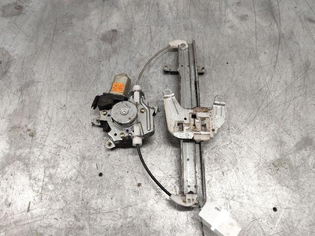 8073189913 Motor del elevalunas de la puerta trasera izquierda  disponible Málaga