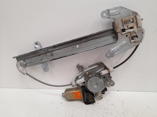 NISSAN 8073189913 Motor del elevalunas de la puerta trasera izquierda  en stock Terrassa