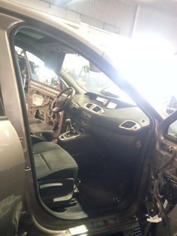 808330007R Renault (RVI)