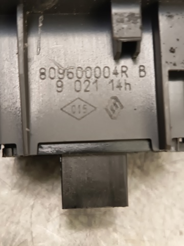 809600004R RENAULT Interruptor de elevalunas trasero izquierdo  comprar en Oviedo