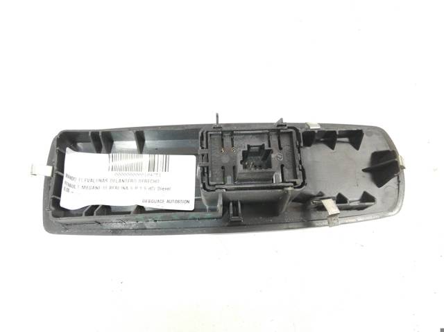 809600004R Interruptor de elevalunas trasero izquierdo  en stock Castellón