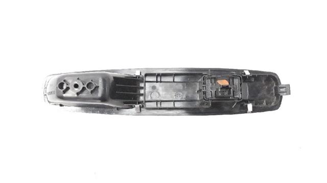 809600018R Botón de encendido del motor del elevalunas delantero derecho  disponible Burgos