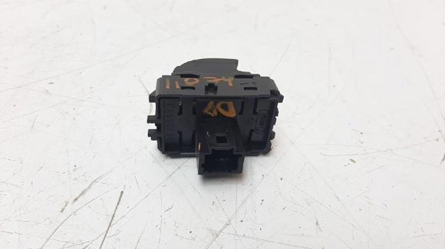 809600018R Botón de elevalunas delantero derecho comprar Almería