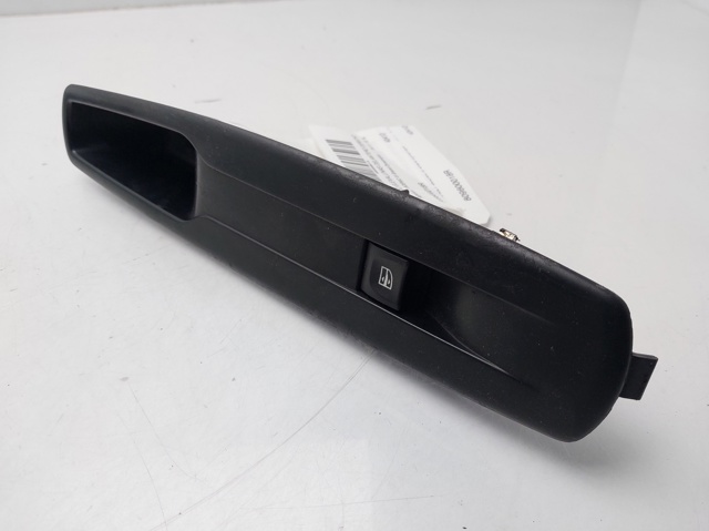 809600018R RENAULT Botón de elevalunas delantero derecho comprar Bilbao